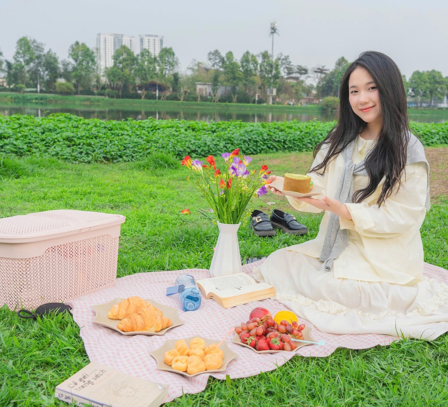 CHECKLIST NHỮNG MÓN ĐỒ KHÔNG THỂ THIẾU CHO MỘT CHUYẾN PICNIC HOÀN HẢO