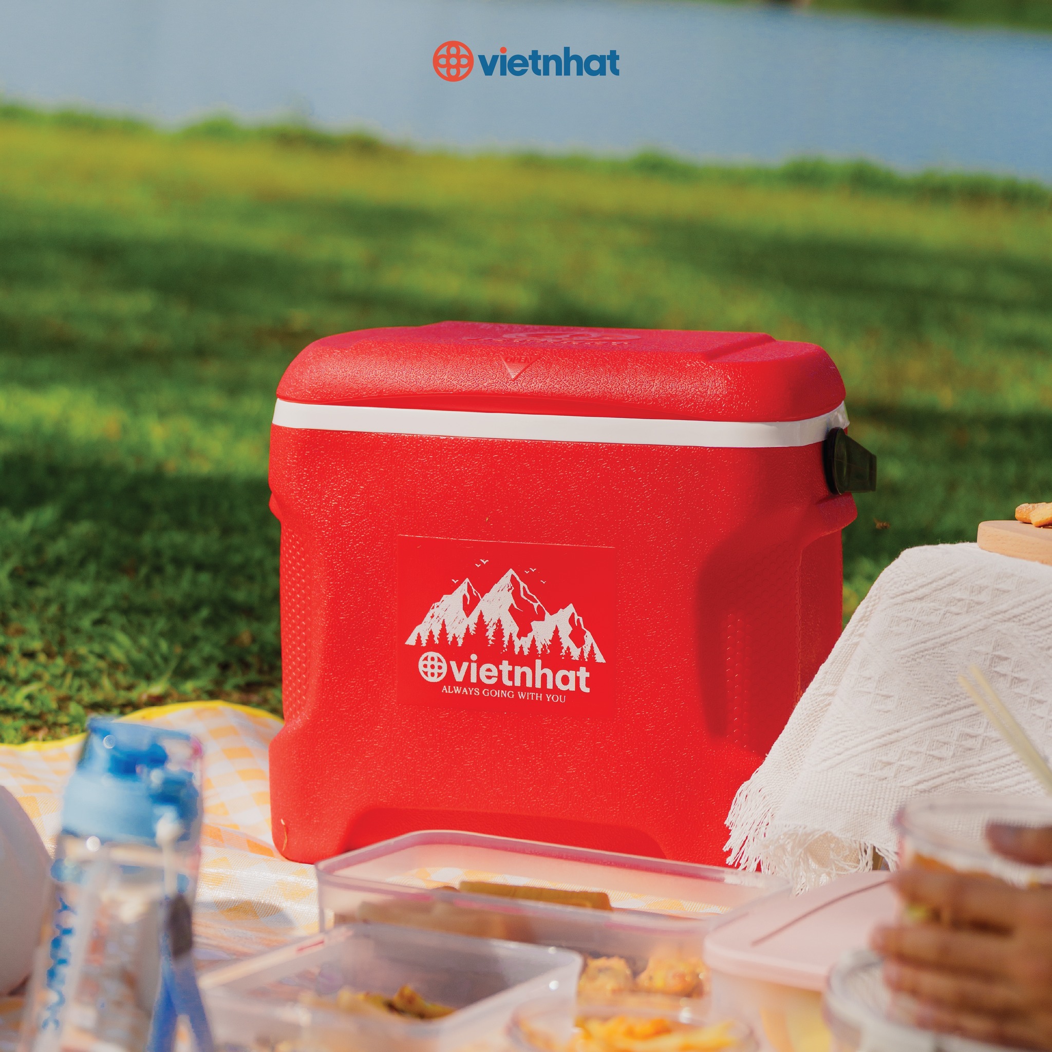 thùng đá du lịch